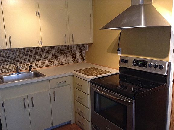 3rd image of 8045 30th Ave N