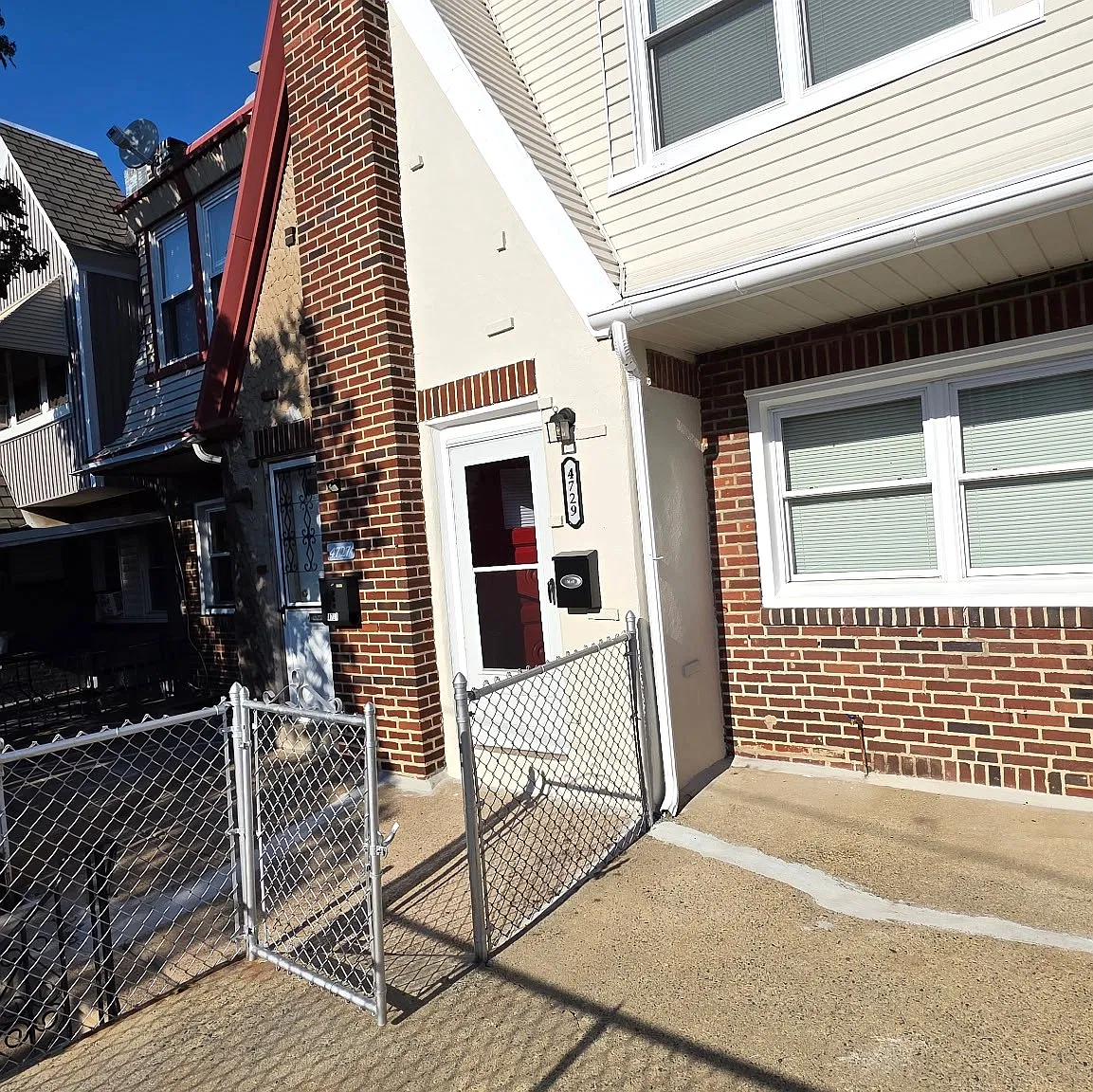 4729 Vista Street — Photo 3