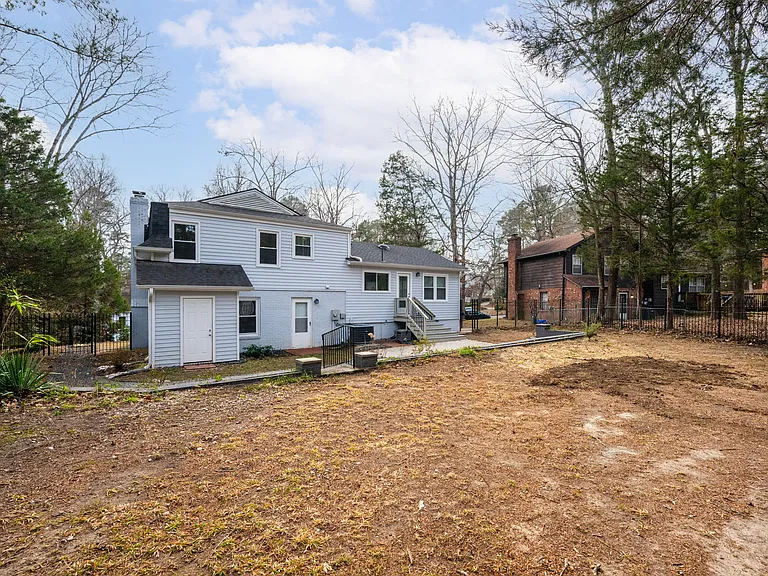 1112 Stonehedge Ave — Photo 41