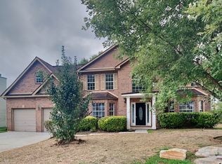 2216 Eagles Nest Cir, Decatur, GA 30035