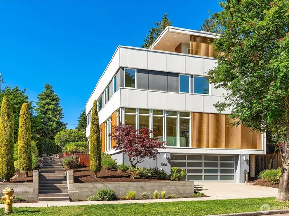 5802 43rd Avenue NE, Seattle, WA 98105