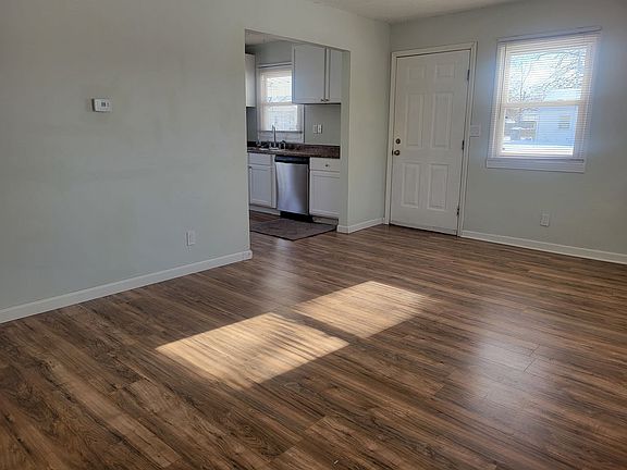 3rd image of 4440 Saint Ann Ln