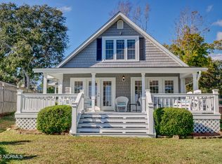 1439 Kings Landing Rd, Hampstead, NC 28443