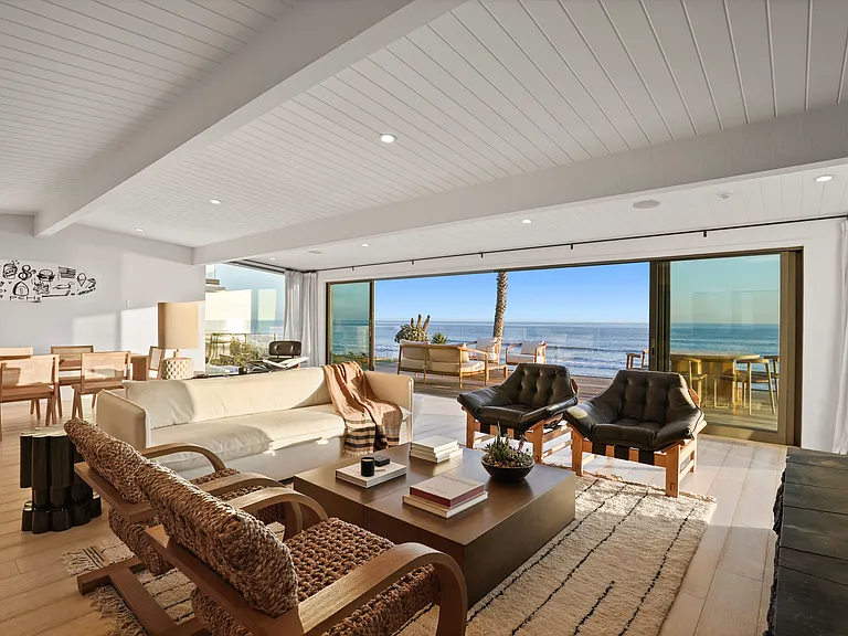 Step inside and let the ocean become part of your everyday view.