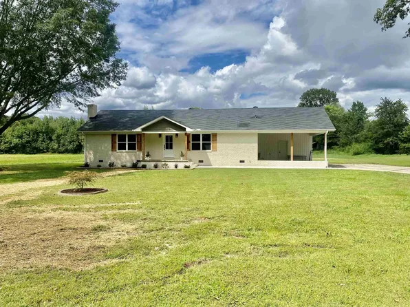 505 Perry Switch Rd, Jackson, TN 38301