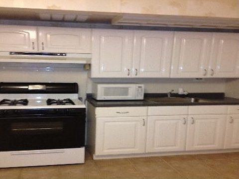 3rd image of 7550 Bell Blvd APT 1C