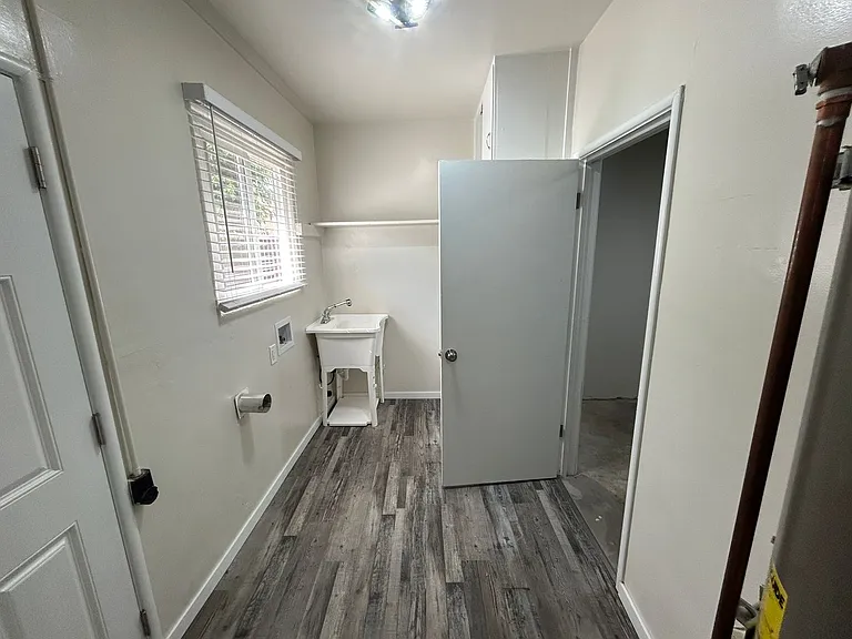 3603 - DeLash — Photo 11