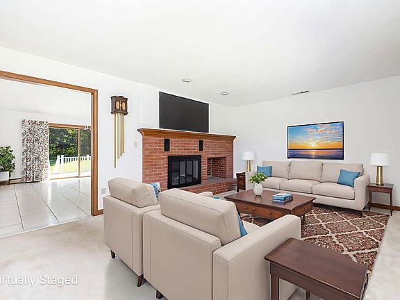 Virtually staged living room
