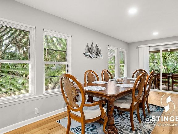 3rd image of 120 Otter Rd