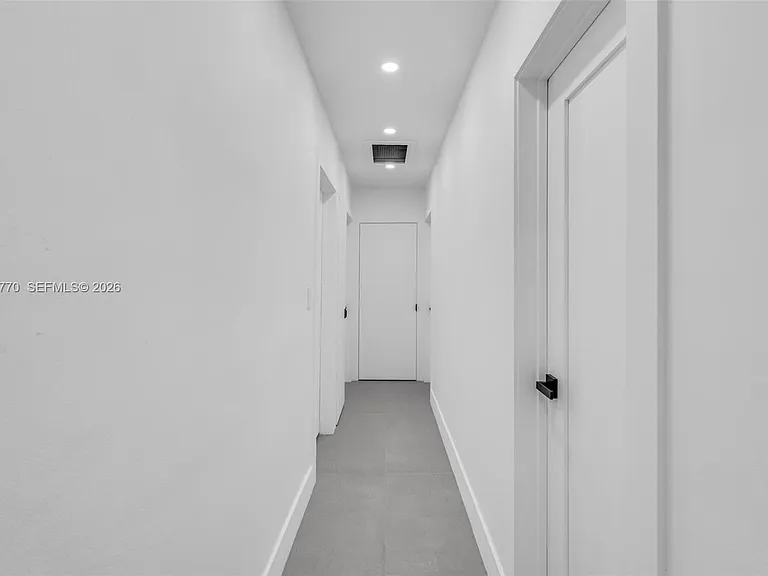 730 NW 77th Way — Photo 7