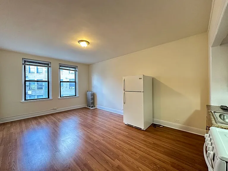 3335 W Diversey Ave #332 — Photo 6