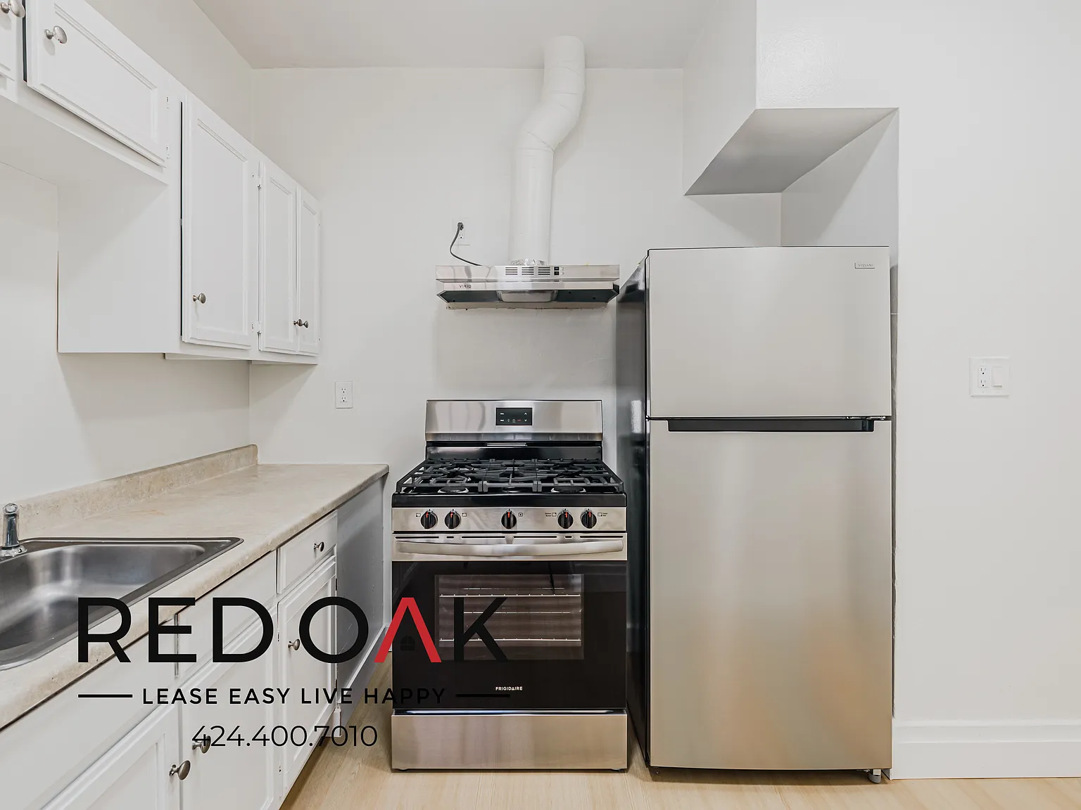 ~1 Month FREE~ Welcoming One Bedroom with Natural Light and Generous Closets ~ In Boyle Heights! — Photo 2