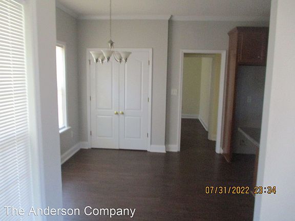 5th image of 153 Hedgerow Dr