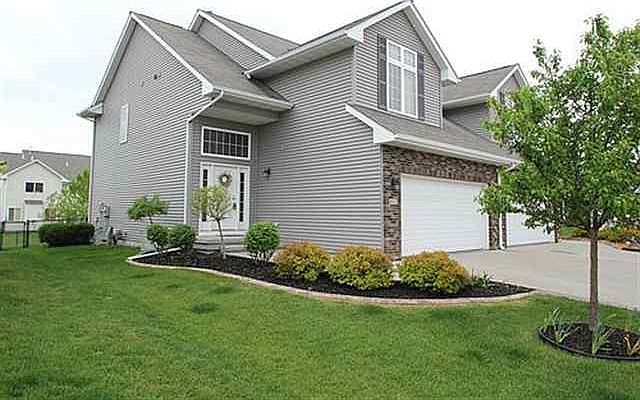 1st image of 412 Colton Dr