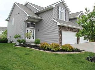 412 Colton Dr, North Liberty, IA 52317