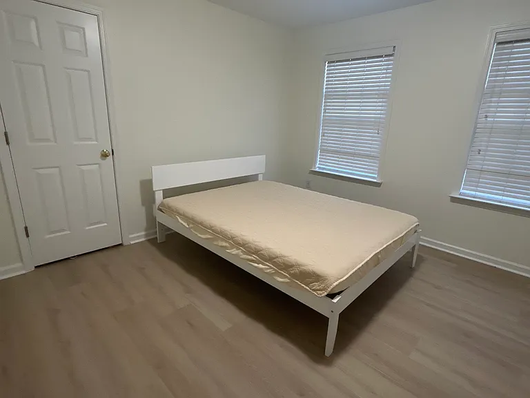 7985 Cavendish Pl — Photo 15
