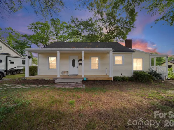 312 Cook St, Mooresville, NC 28115