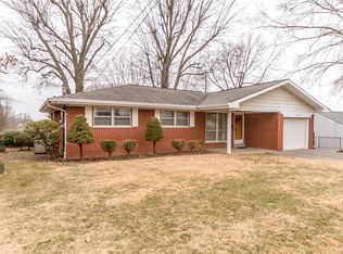 207 S Riebeling St, Columbia, IL 62236
