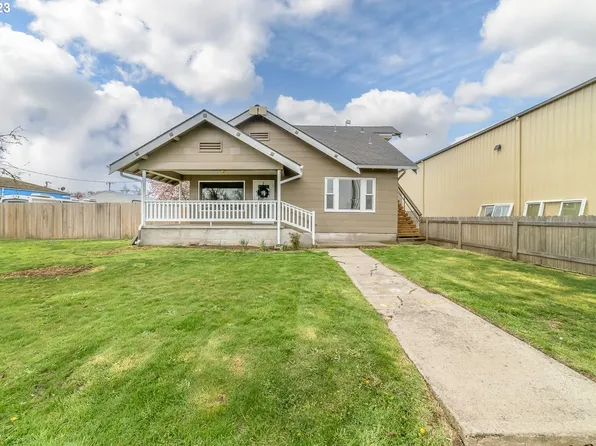 1621 Juniper St, Junction City, OR 97448