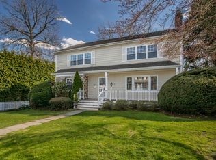 370 Oakland Beach Ave, Rye, NY 10580