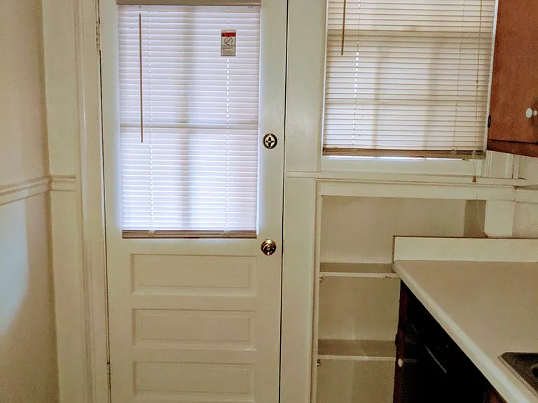 2832 Monument Ave.* — Photo 31