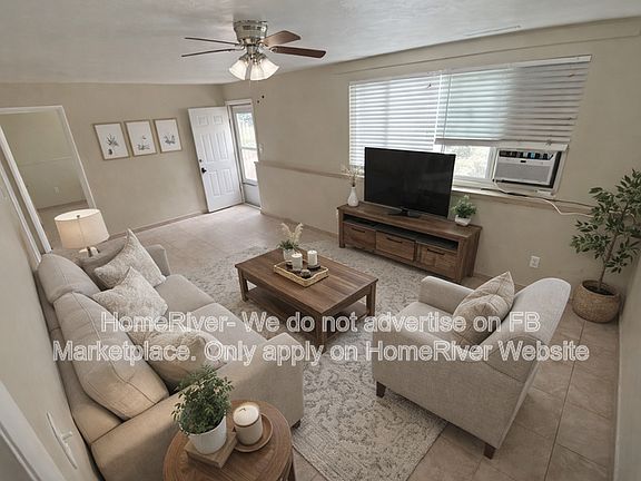 4th image of 2322 1/2 Cooper Ave