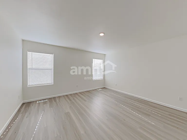 1215 W 17th Ave — Photo 9