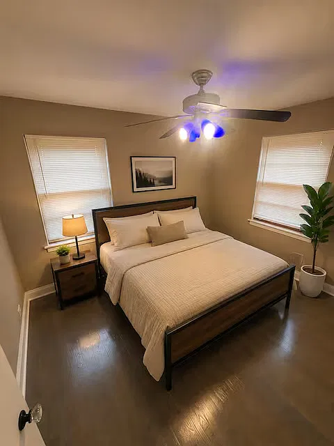 2 bed, 1000 sqft, $2,600 — Photo 3