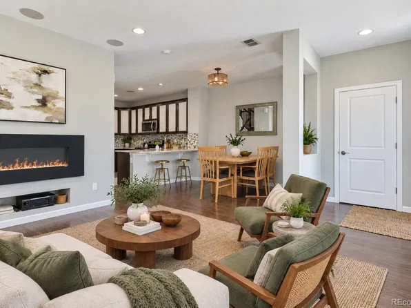 9050 E Caley Way, Englewood, CO 80111