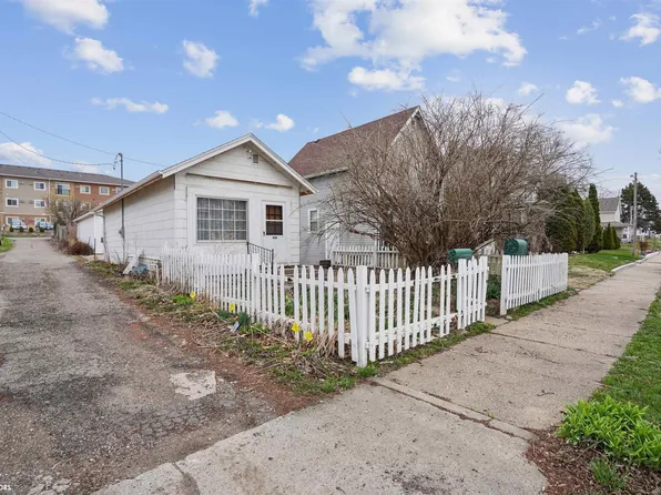 408 E Linn St, Marshalltown, IA 50158