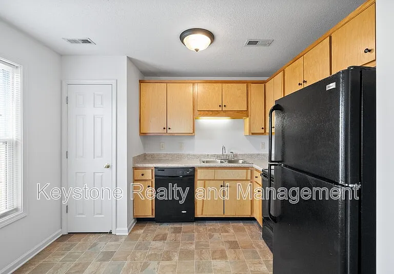 512 Peachers Ridge Rd #2B — Photo 10