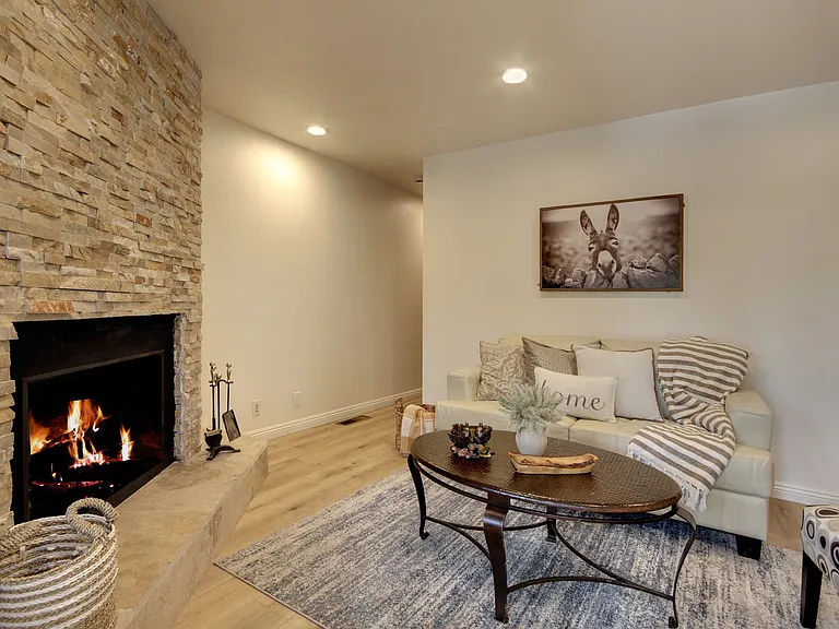 430 E Country Club Blvd #B — Photo 14