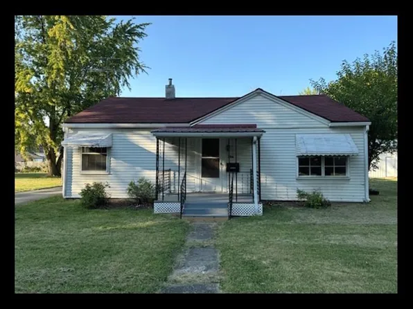 306 E Spruce St, Shelbina, MO 63468