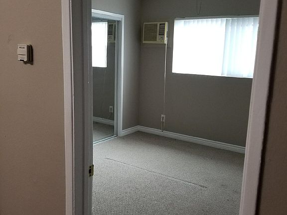 4th image of 18605 Clark St APT 17