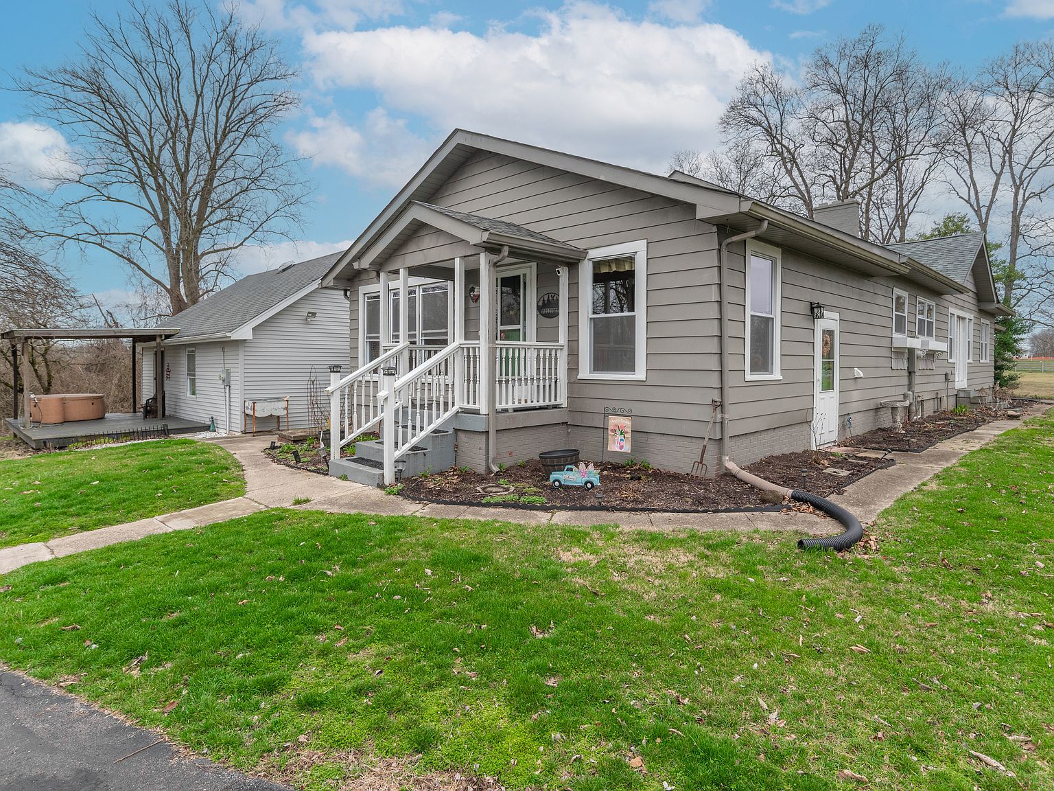 8825 Paddock Rd, Camby, IN 46113 | Zillow