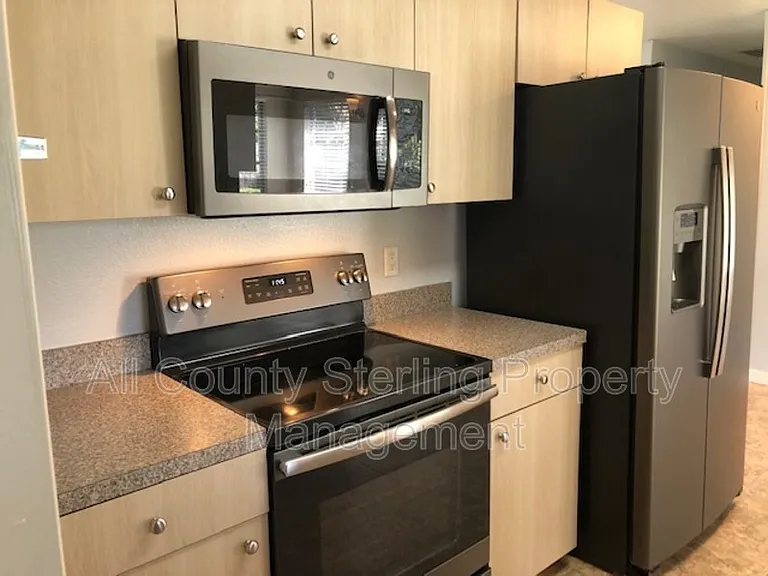 825 Driver Ave — Photo 3