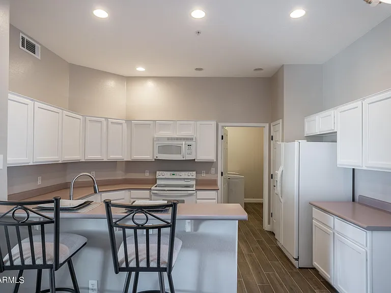 16420 N Thompson Peak Pkwy #1073 — Photo 8