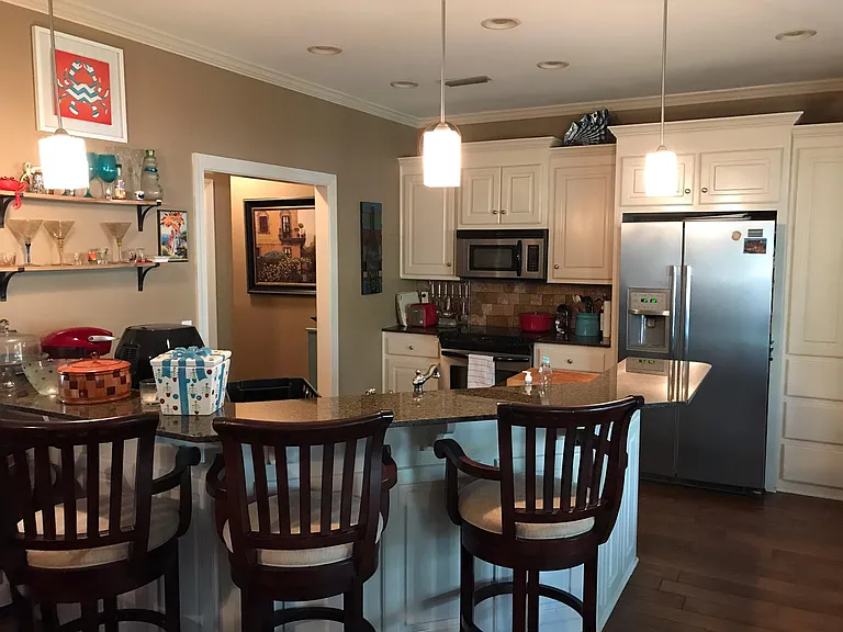 207 Gladstone Way — Photo 19
