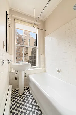 Sold by Compass | media 3