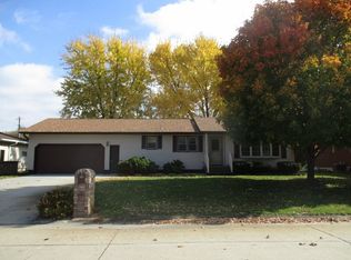 512 Shannon Dr, Norfolk, NE 68701