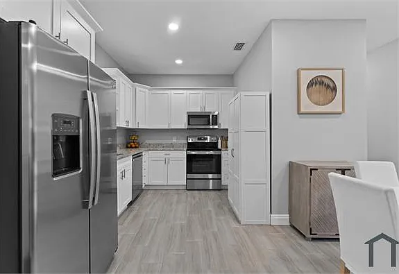 4602 N Manley St — Photo 13