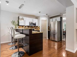 2132 N 35th Ave SW #8, Calgary, AB T2T2E3