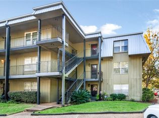 223 Riverbend Dr, Mobile, AL 36605