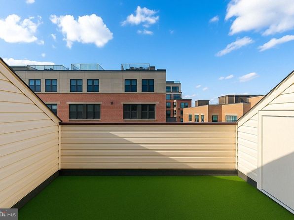 311 Hearthstone Mews, Alexandria, VA 22314