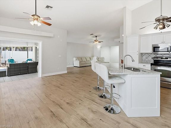 5th image of 1178 Jardin DR