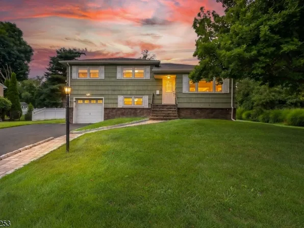 19 Andover Dr, Wayne Twp., NJ 07470