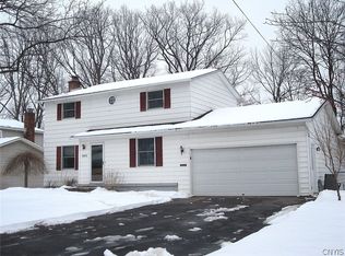 4864 Driftwood Dr, Liverpool, NY 13088
