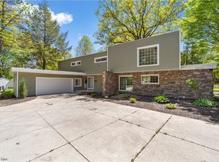 2500 Holgate Rd, Akron, OH 44313