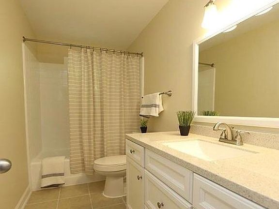 Bathroom with tub