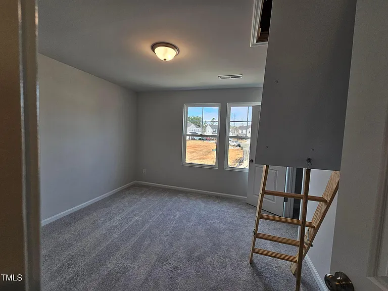 469 Willard Woods Dr — Photo 20